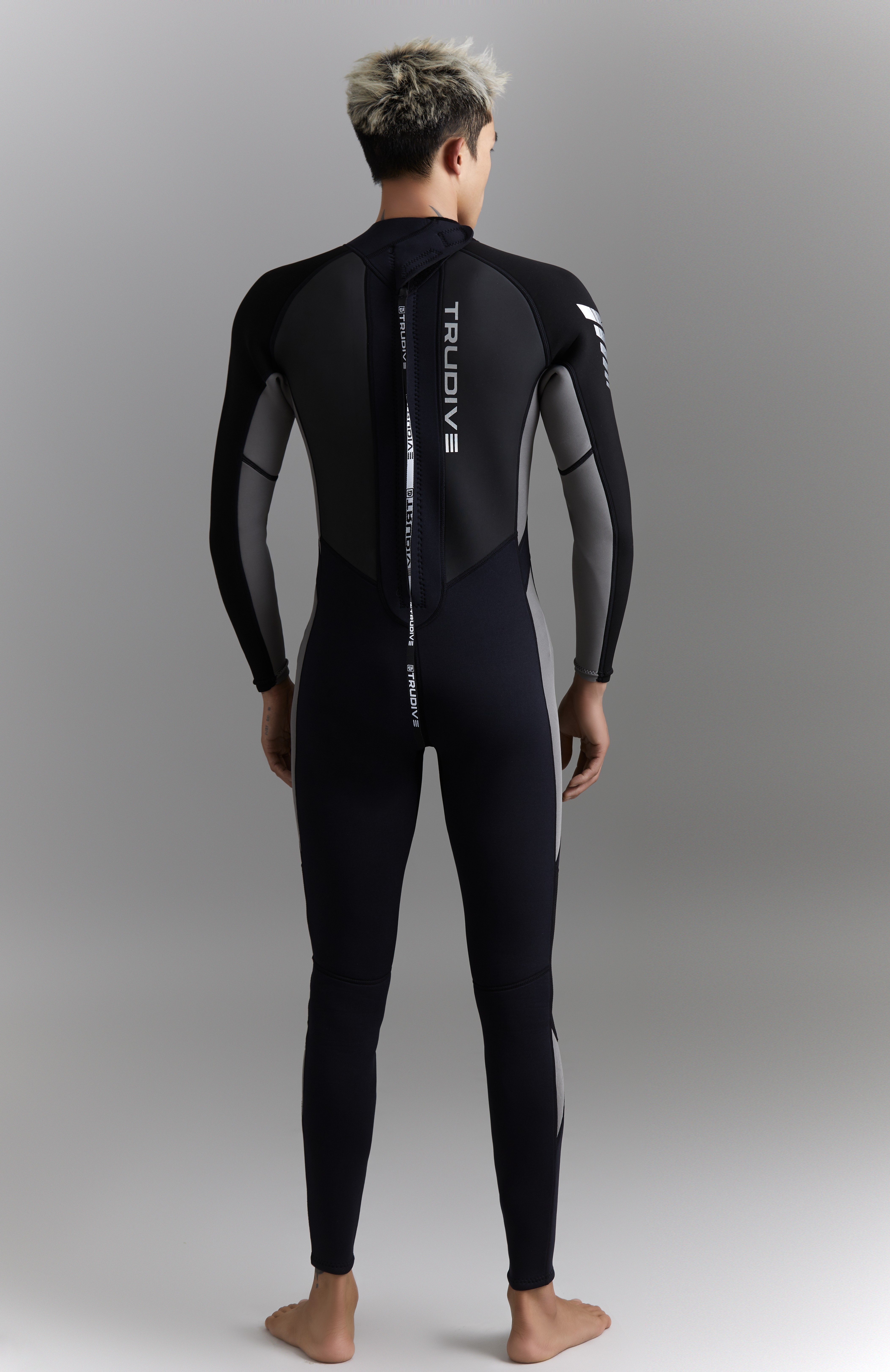 Man's Surfing Wetsuit 3mm