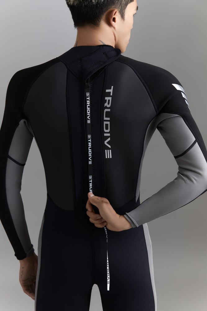 Man's Surfing Wetsuit 3mm
