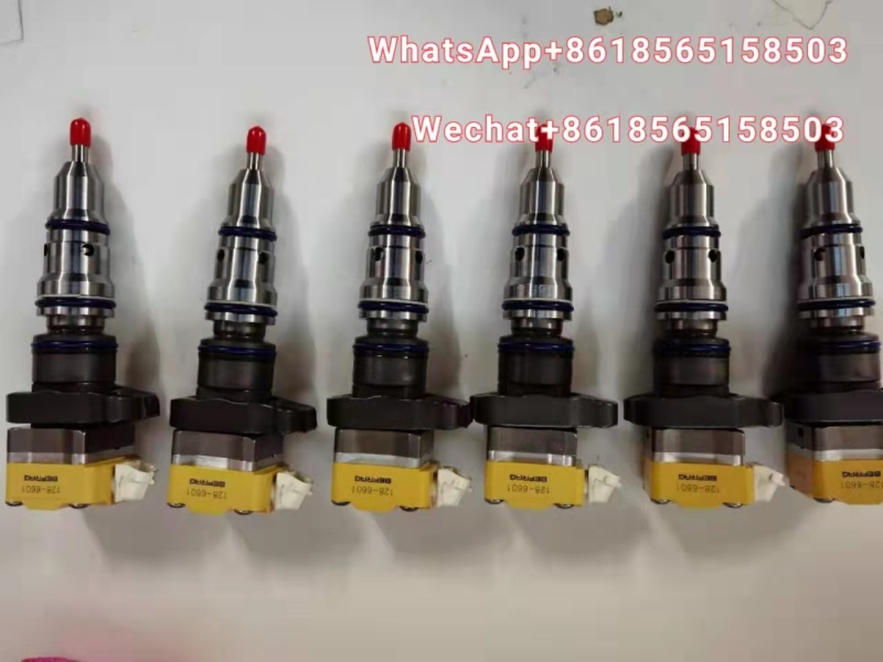 PC300-8 FUEL INJECTOR 6D114E 6745113102 ENGINE INJECTOR