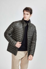 Демисезонная куртка в стиле casual для мужчин