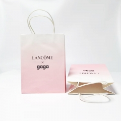 Paper shopping bags