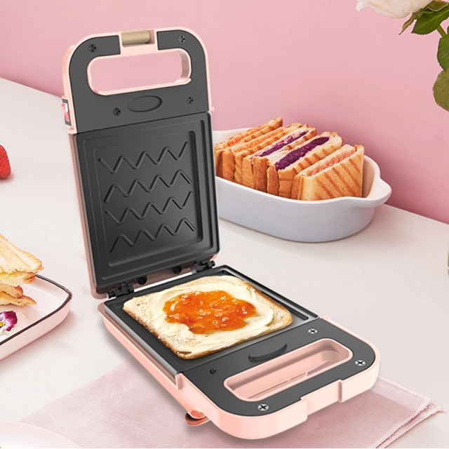 Electric Sandwich Waffle Maker Fast Breakfast Machine Bread Toaster Kitchen Pancake Maker Multifunction Baker 650W