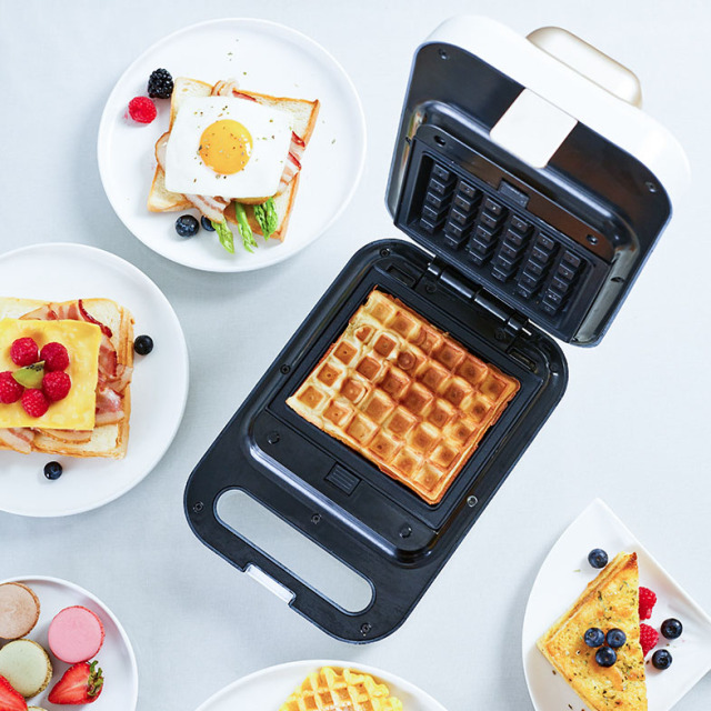 3 in 1 Waffle Maker Electric Sandwich Maker Timer Control Food Maker Waffle Eggettes Breakfast Small Household Appliance