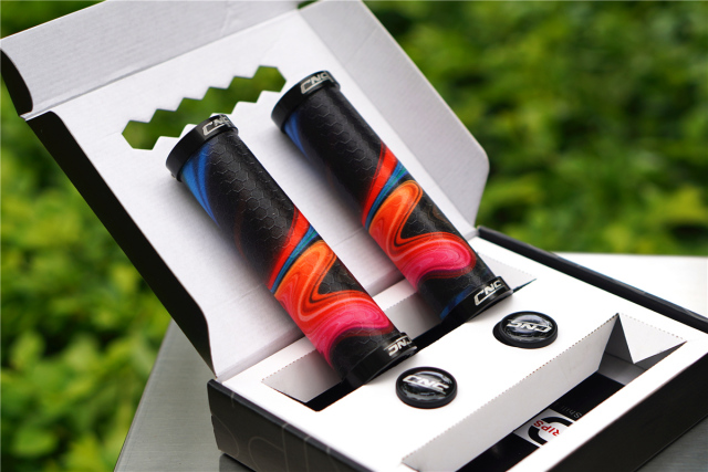 1 Pair MTB Bike Handle Bar Grip Silicone Non-Slip Mountain Bicycle Handlebar Grips Shock Absorption Silicone Bike Parts