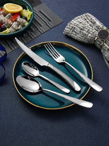 Cutlery Set 4Pcs/set Steel Knife Fork Spoon Family Travel Cutlery