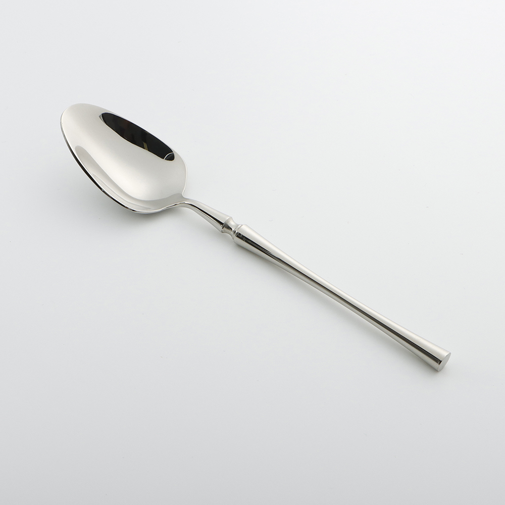 dessert spoon