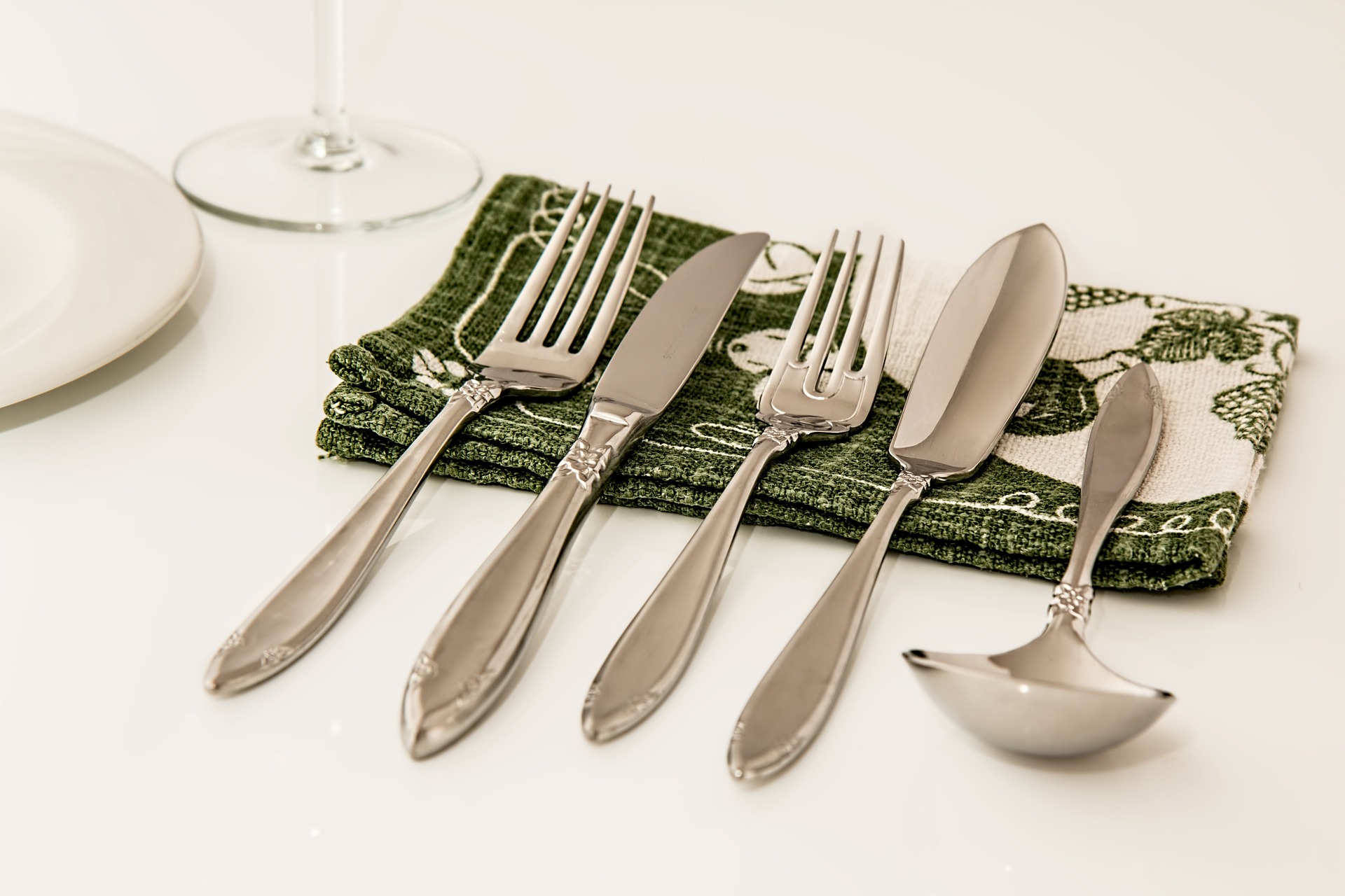 How to buy the best flatware