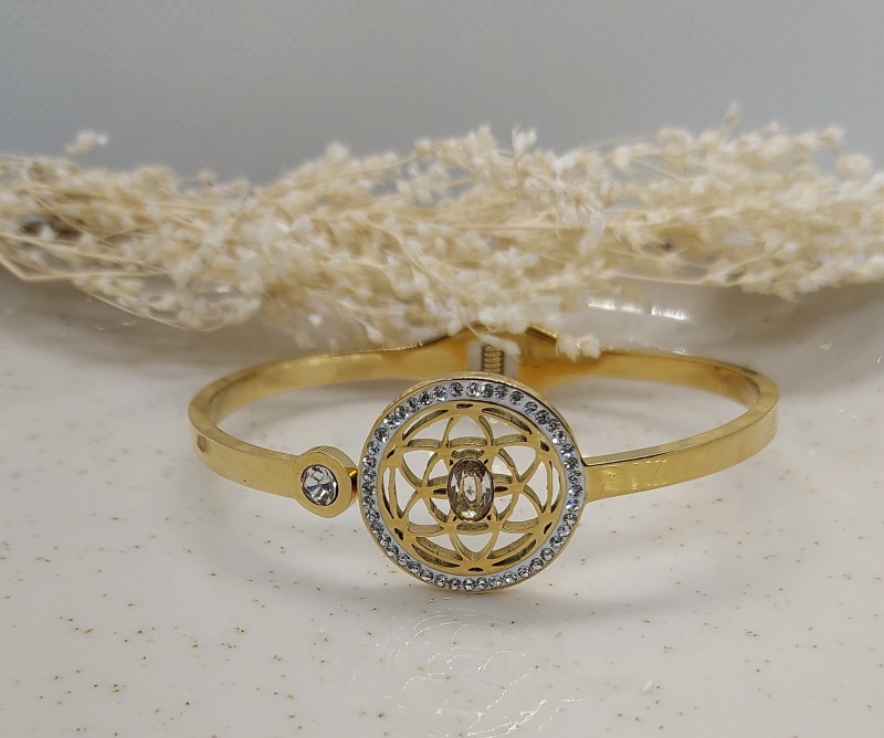 Stiff Bracelet