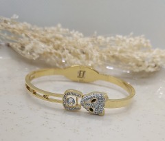 Stiff Bracelet