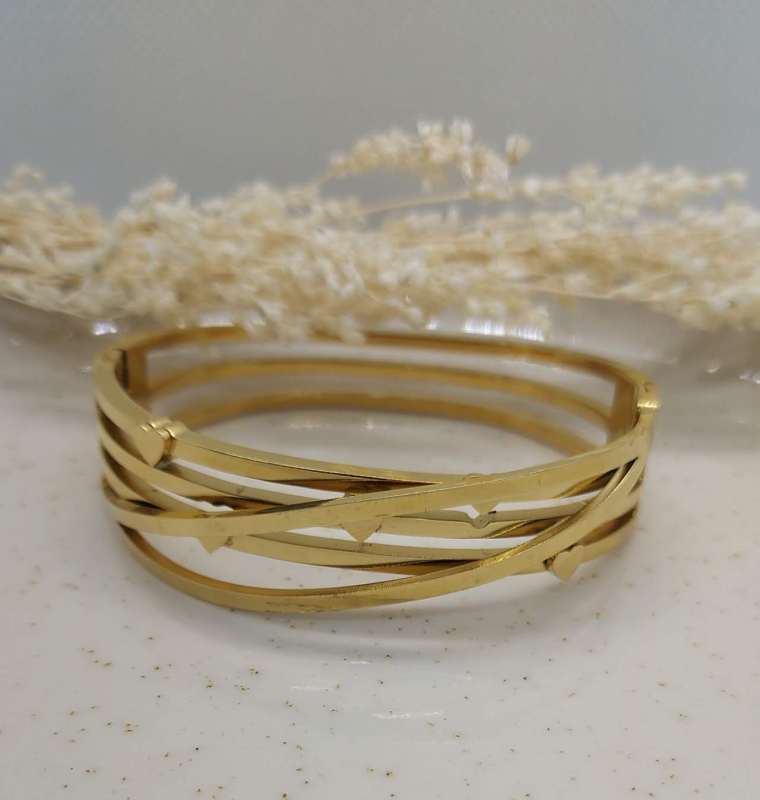 Stiff Bracelet
