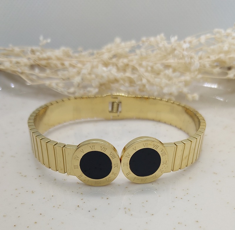 Stiff Bracelet