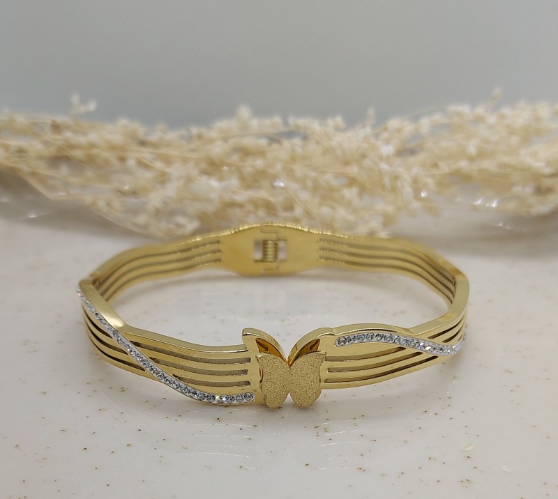 Stiff Bracelet