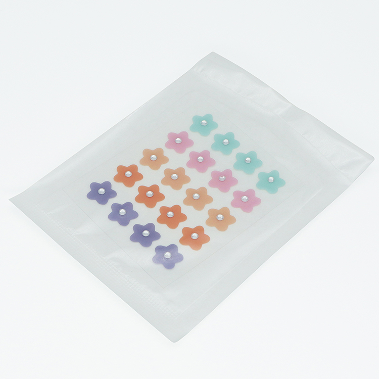 Flower Acne Patches with Diamond