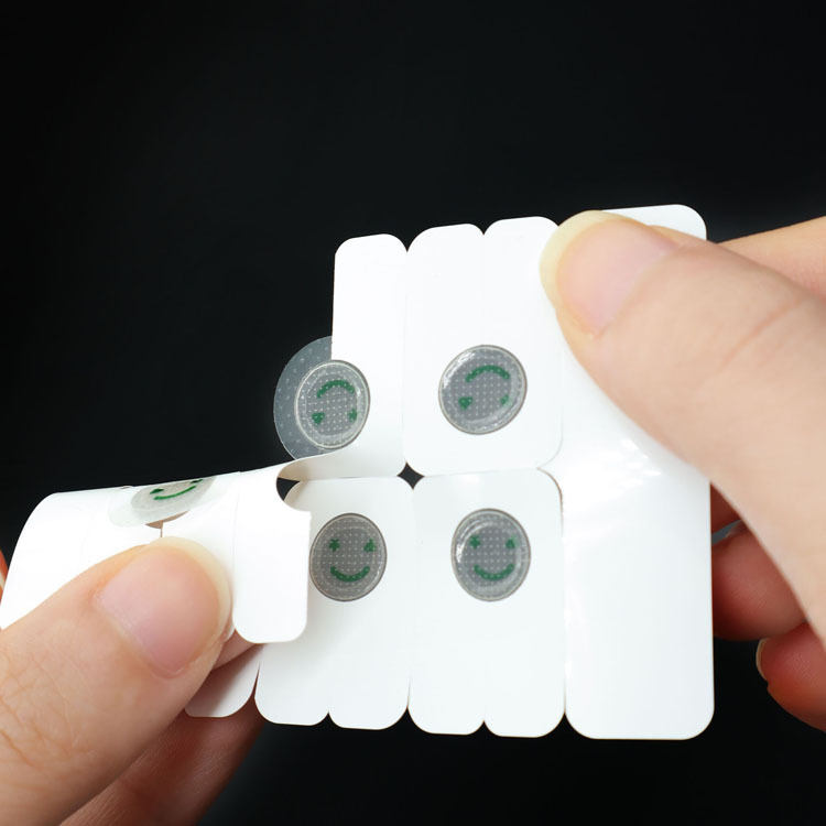 Dissolving Smile Face Shaped Micropoint Blemish Patches