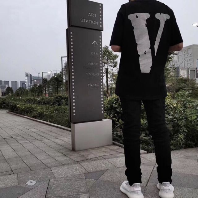 Vlone New York 3M Reflective T-Shirt