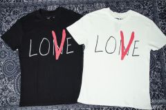 Version Vlone Valentine's Day limited logo tee