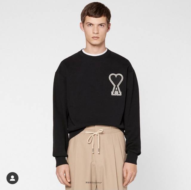 Ami Heart A Crewneck