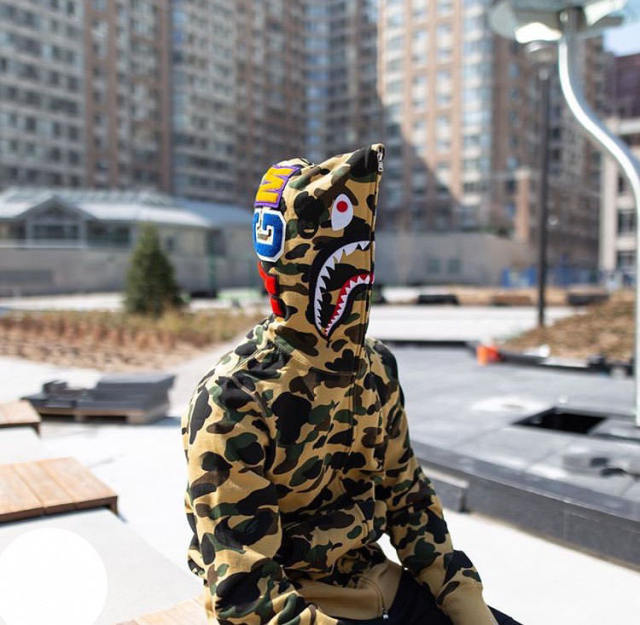 [Best Quality] 1:1 Bape 1ST OG Full Camo Shark Full Zip up Hoodies Yellow Camo