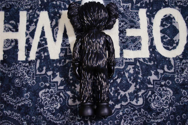 Kaws x Sesame Street Figure 5 Colors