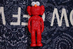 Kaws x Sesame Street Figure 5 Colors
