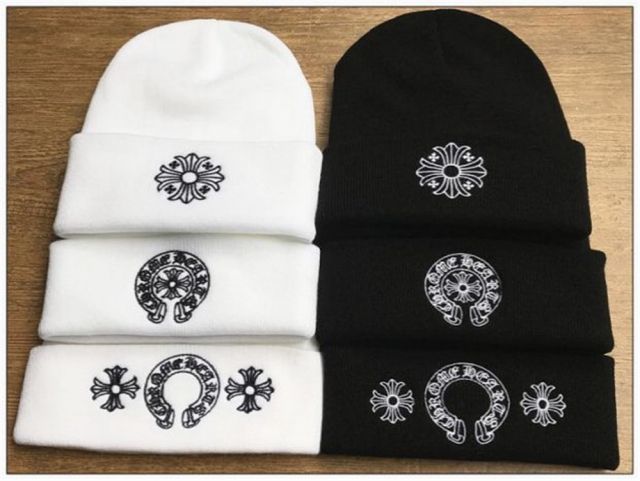 Chr0me  Hearts calla flowers beanie black white