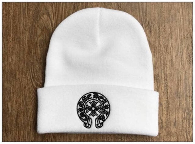 Chr0me  Hearts calla flowers beanie black white