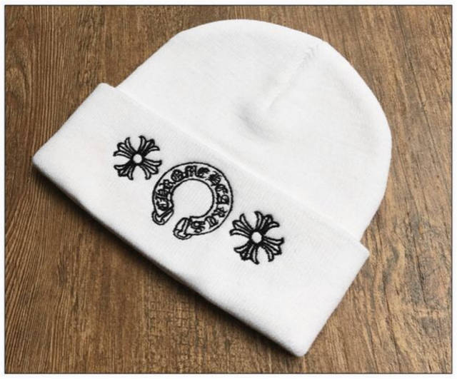 Chr0me  Hearts calla flowers beanie black white