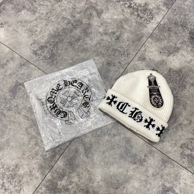 Chr0me  Heаrts Sanskrit beanie 3colors