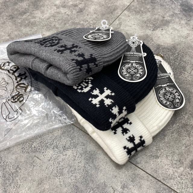 Chr0me  Heаrts Sanskrit beanie 3colors