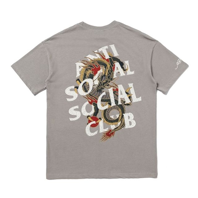 Assc dragon pattern rivet tee 3 colors