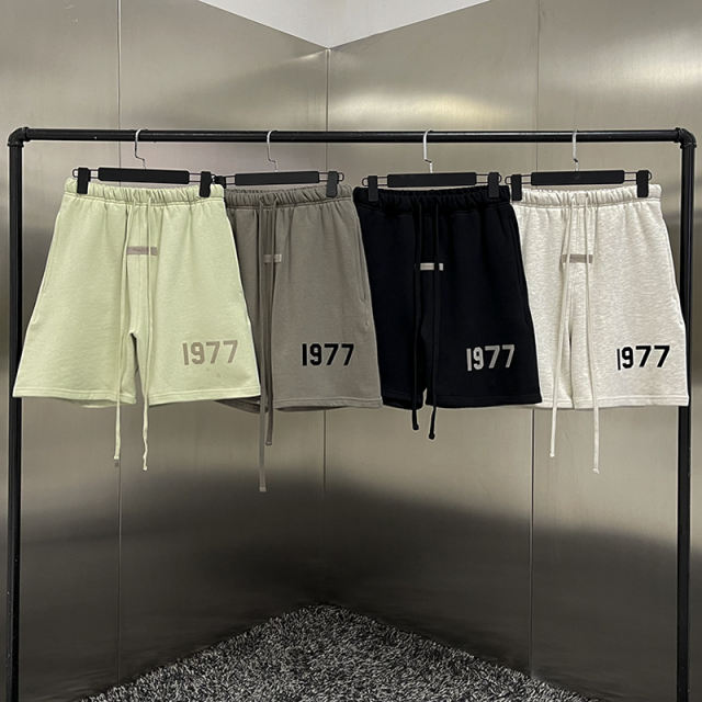 FEAR OF GOD FOG ESSENTIALS 1977 SHORTS (Black/Gray/Green)