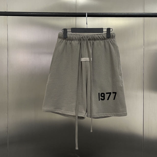 FEAR OF GOD FOG ESSENTIALS 1977 SHORTS (Black/Gray/Green)