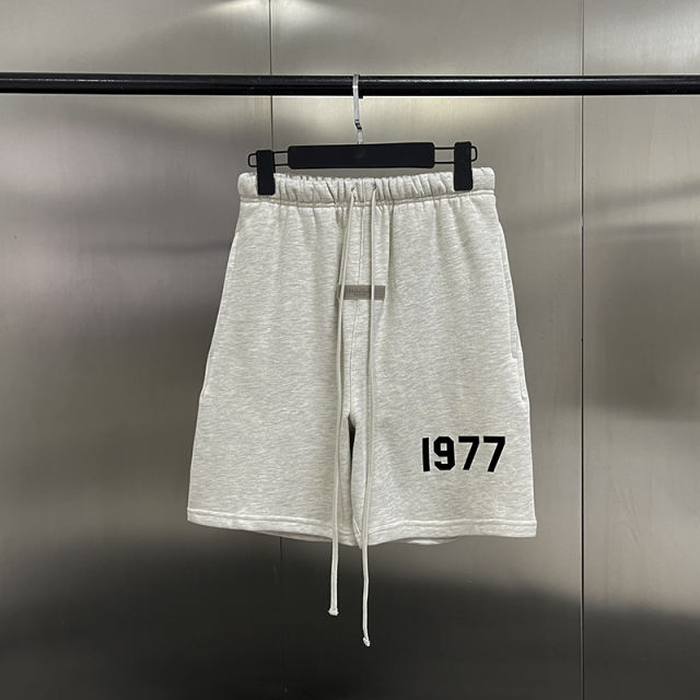 FEAR OF GOD FOG ESSENTIALS 1977 SHORTS (Black/Gray/Green)