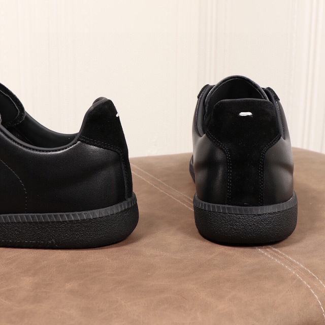 MM6 Masion Margiela 70s Low Top Shoes Men Women Black