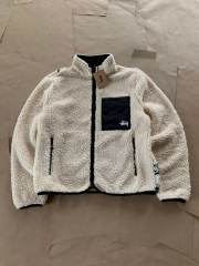 Stussy fleece coat white