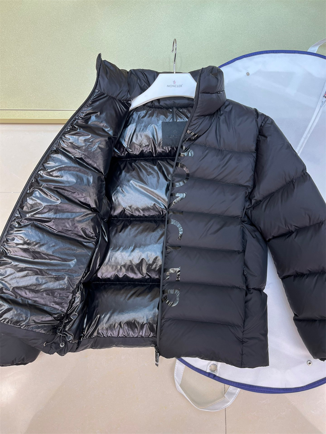 Mon cler Zipper Logo Puffer Down Jacket Black White