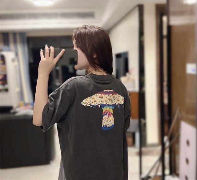 Saint mushrooms washed tee black