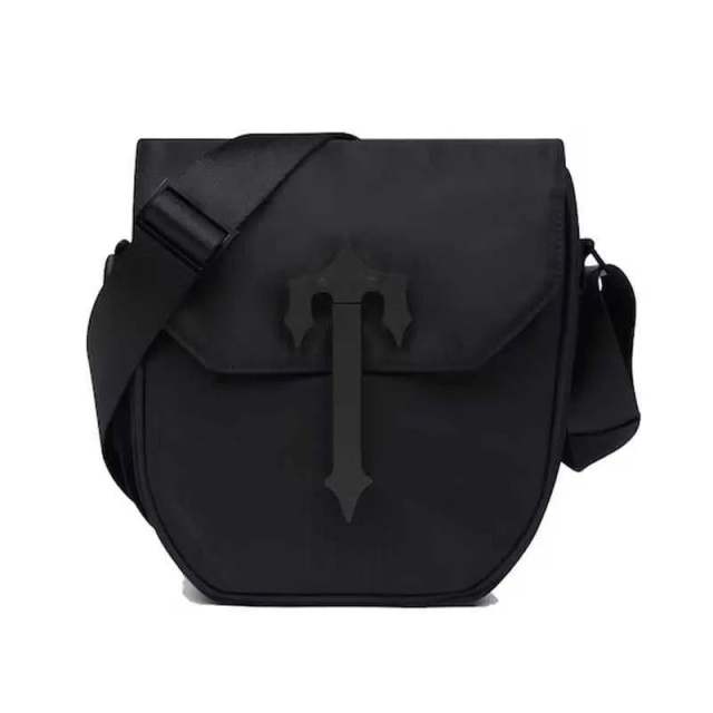 Trapstar Metal Logo crossbody bag retro black