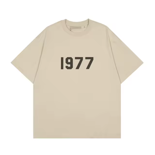 Essential 1977 Tee T-Shirt Black Gray White Beige