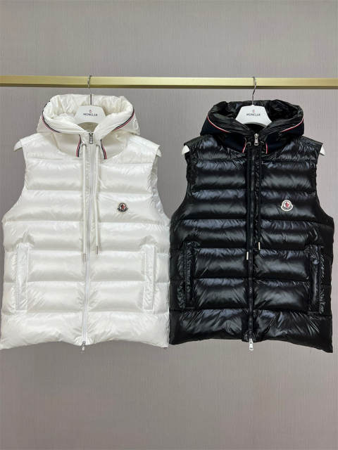 Moncler Puffer Down Vest Black White