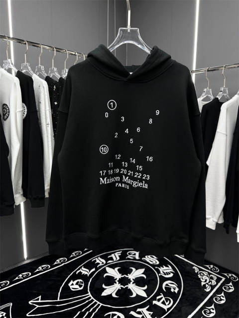 Maison Margiela MM6 Encircled Number Hoodie - Black White Reps