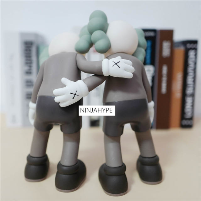 MAND KAWS AlONE THE WAY FIGURES BLACK/BROWN/GREY