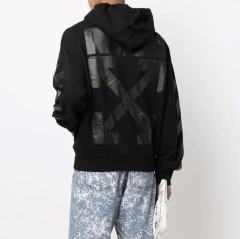 Hooded Sweatshirt with Back Arrow Overlapping Back Pattern