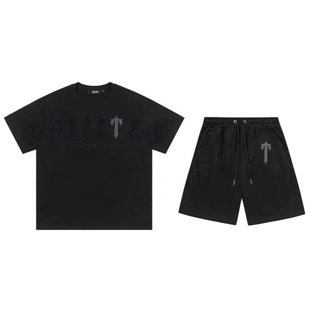 Trapstar Shorts + T-Shirts Set
