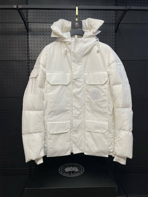 Canada Goo** 24FW Standard Expedition Down Puffer Jacket Black White