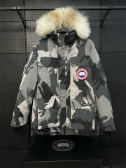 Canada G**se Down Expedition Puffer Jacket YKK Zipper
