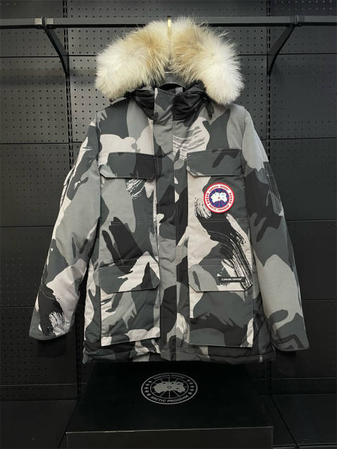 Canada G**se Down Expedition Puffer Jacket YKK Zipper