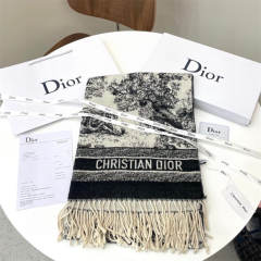 DIO* Wool Checked Scarf Brown