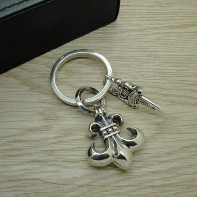 Chrοme Heαrts Keychain