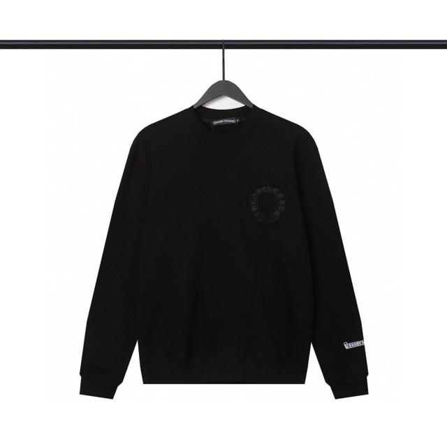 CH Long-Sleeve Crewneck Sweatshirt Black White